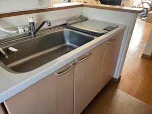 静岡キッチン取付け隊　トップオープン食洗機の工事　施工前